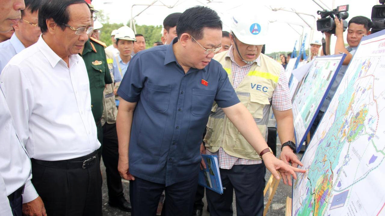 Sân bay Long Thành