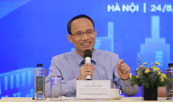 “Lạm phát của Việt Nam chưa đạt đỉnh, năm 2023 có thể tăng 4,5%”