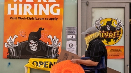 Tăng trưởng việc làm Mỹ gây thất vọng sau nhiều tháng vượt kỳ vọng