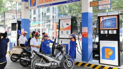 Giá xăng tăng hơn 500 đồng/lít, giá dầu tăng gần 2.000 đồng/lít