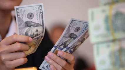 Tỷ giá USD/VND tiếp tục “nóng”