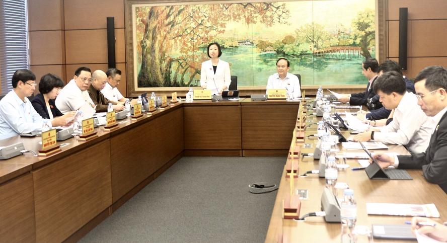 Các đại biểu Quốc hội băn khoăn về tiêu chí xác định “biển số xe đẹp”