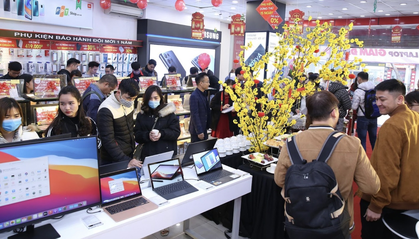 Người tiêu dùng thắt chặt hầu bao, đại gia bán lẻ cũng lao đao