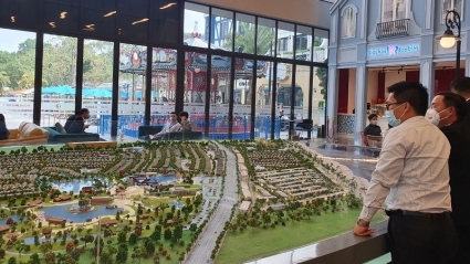 Doanh nghiệp bất động sản đang linh hoạt "vượt bão"