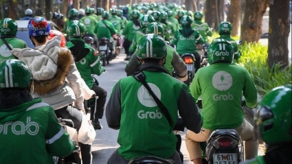 Ngày càng nhiều lao động trình độ cao chạy xe ôm công nghệ