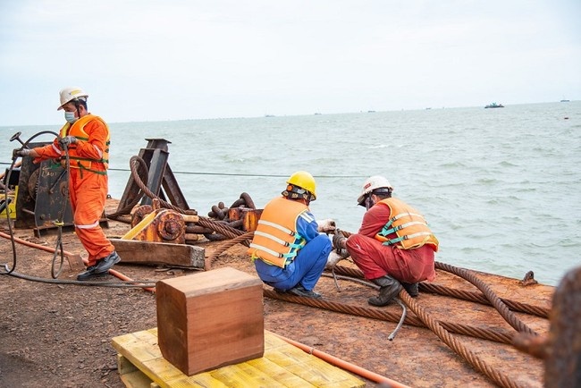 Cận cảnh dự án điện gió Đông Hải 1 gần 5.000 tỷ đồng tại ĐBSCL