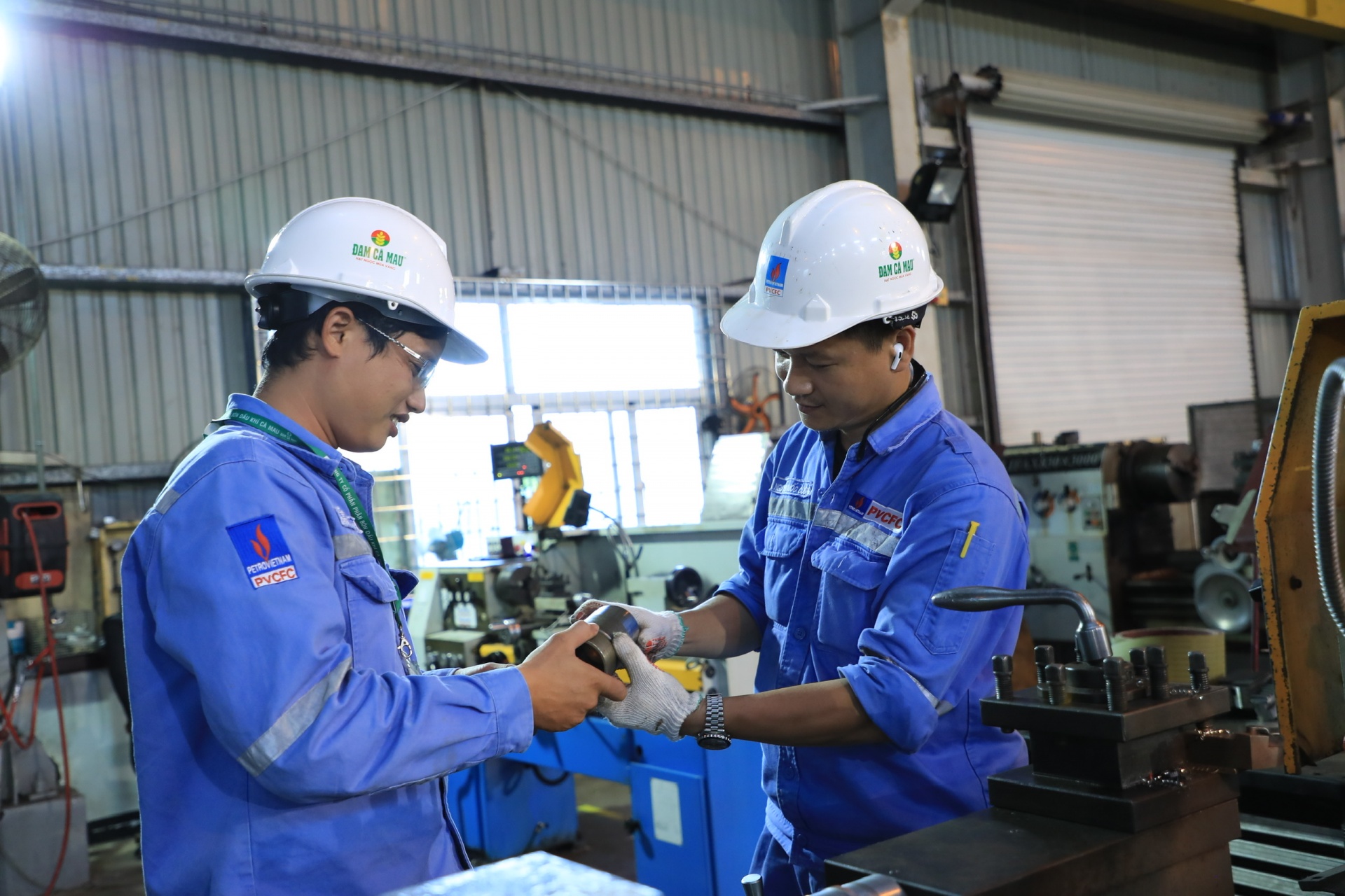 Nhà máy Đạm Cà Mau chính thức cán mốc 9 triệu tấn sản phẩm urê