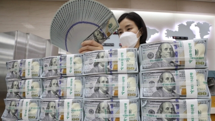 Tỷ giá USD/VND tiếp tục “hạ nhiệt” trên các thị trường