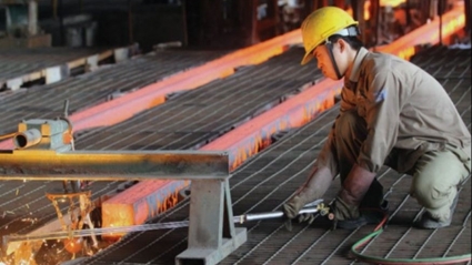 Ngành thép năm 2023: Sóng gió vẫn chưa qua