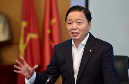 Bộ trưởng Trần Hồng Hà nói gì về đánh thuế cao với người sử dụng đất vượt hạn mức?