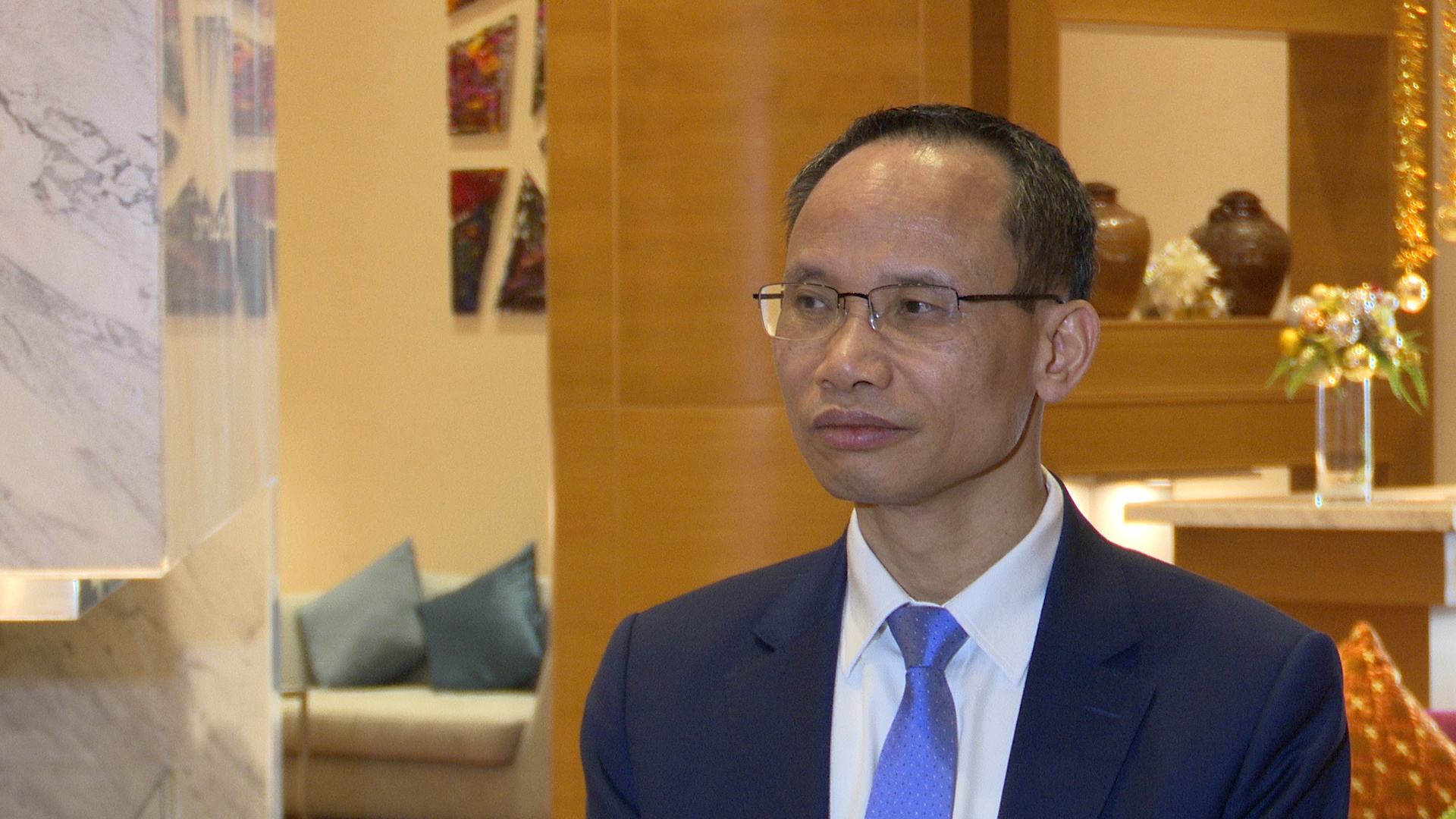 Thị trường bất động sản ngóng lãi suất và vấn đề trái phiếu doanh nghiệp hạ nhiệt