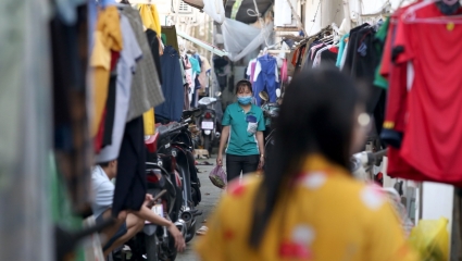 Thị trường lao động gặp nhiều khó khăn, nhu cầu tuyển dụng giảm mạnh