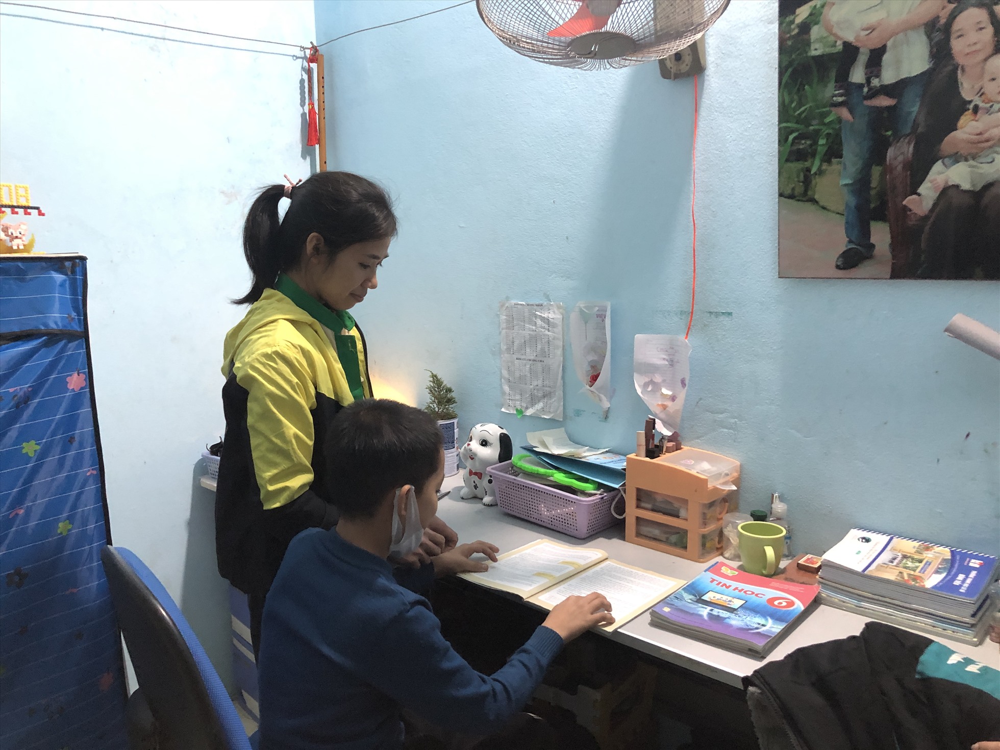 Công nhân lo khoản chi phí đi lại tăng cao dịp Tết