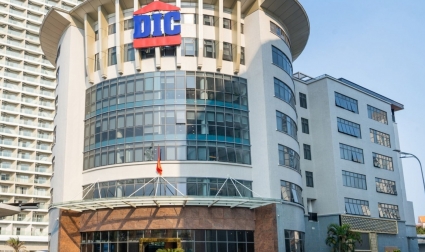Hoạt động kinh doanh của DIC Corp sụt giảm, các khoản nợ lương và phúc lợi phình to