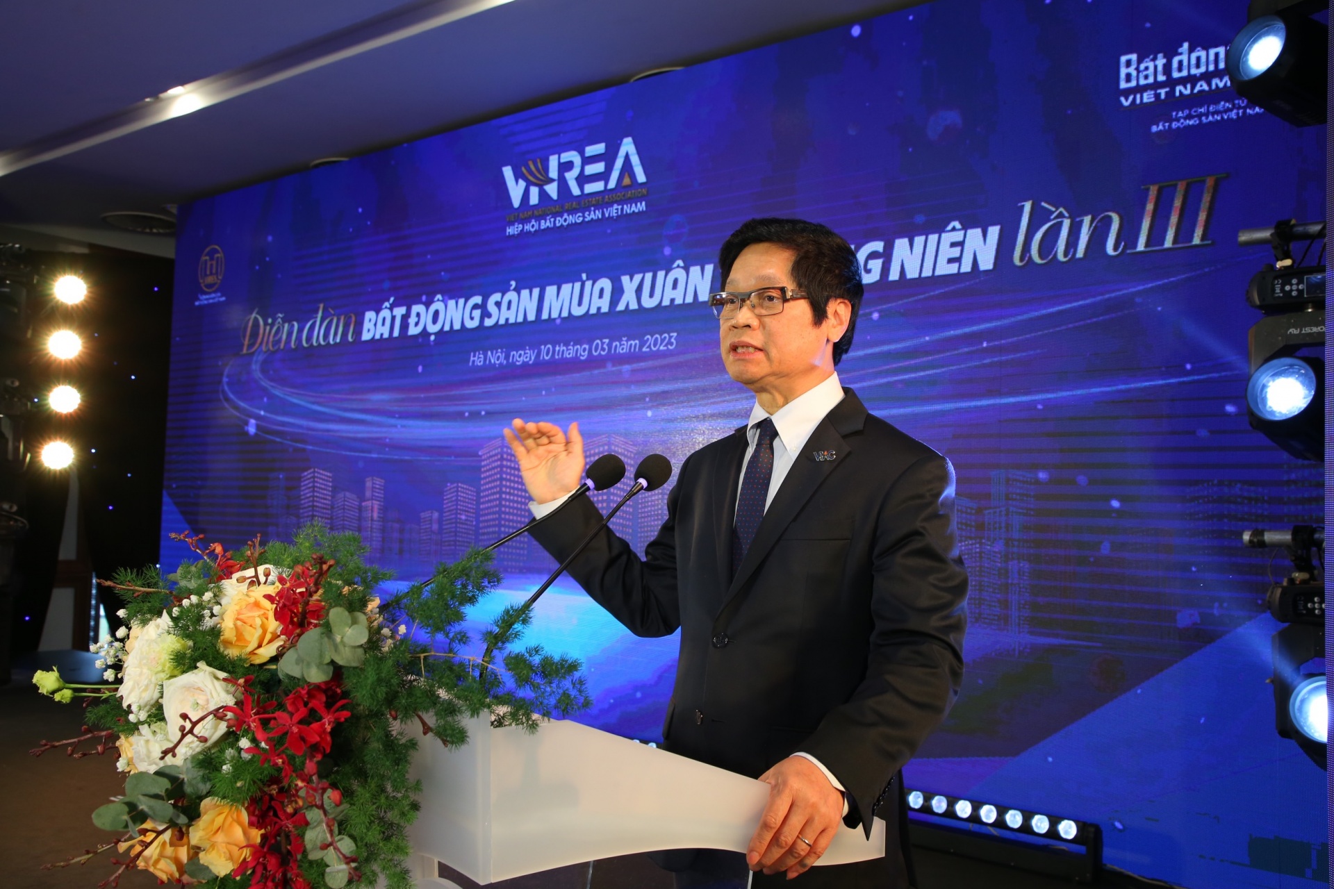 Đột phá về thể chế sẽ dẫn đường cho sự hồi sinh của thị trường bất động sản