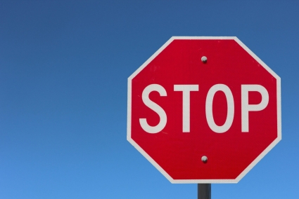 Hàng loạt doanh nghiệp báo hoãn, lùi ngày tổ chức ĐHĐCĐ thường niên 2023