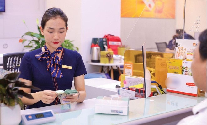 Lãi suất liên ngân hàng giảm mạnh, thấp hơn 3% so với hồi đầu tháng