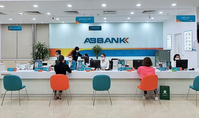 Chấm dứt hợp tác bán bảo hiểm nhân thọ trước hạn với FWD, ABBank phải bồi thường