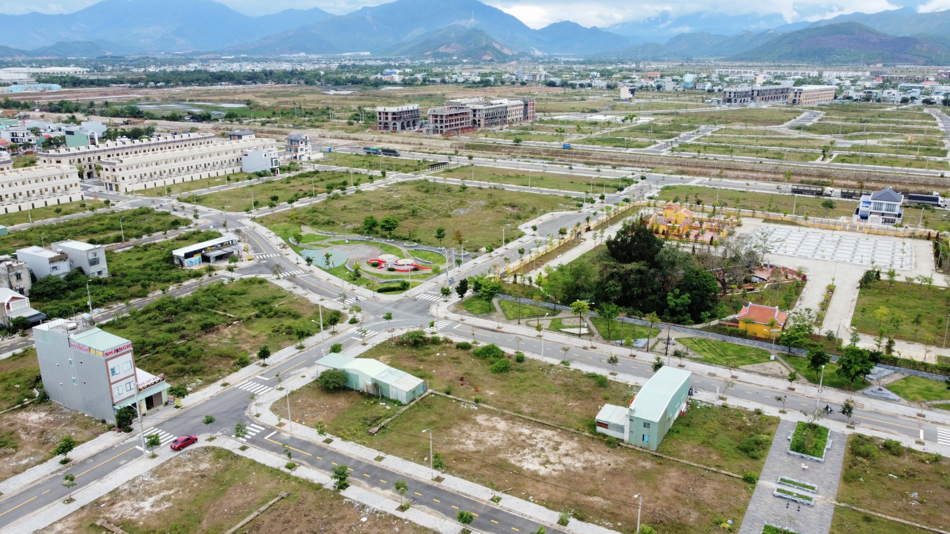 Những địa phương nào giá rao bán đất nền tăng bất chấp thị trường nguội lạnh?