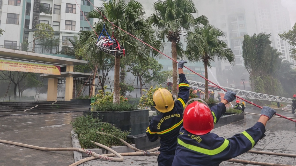 Bộ Xây dựng yêu cầu rà soát, tháo gỡ khó khăn về phòng cháy, chữa cháy