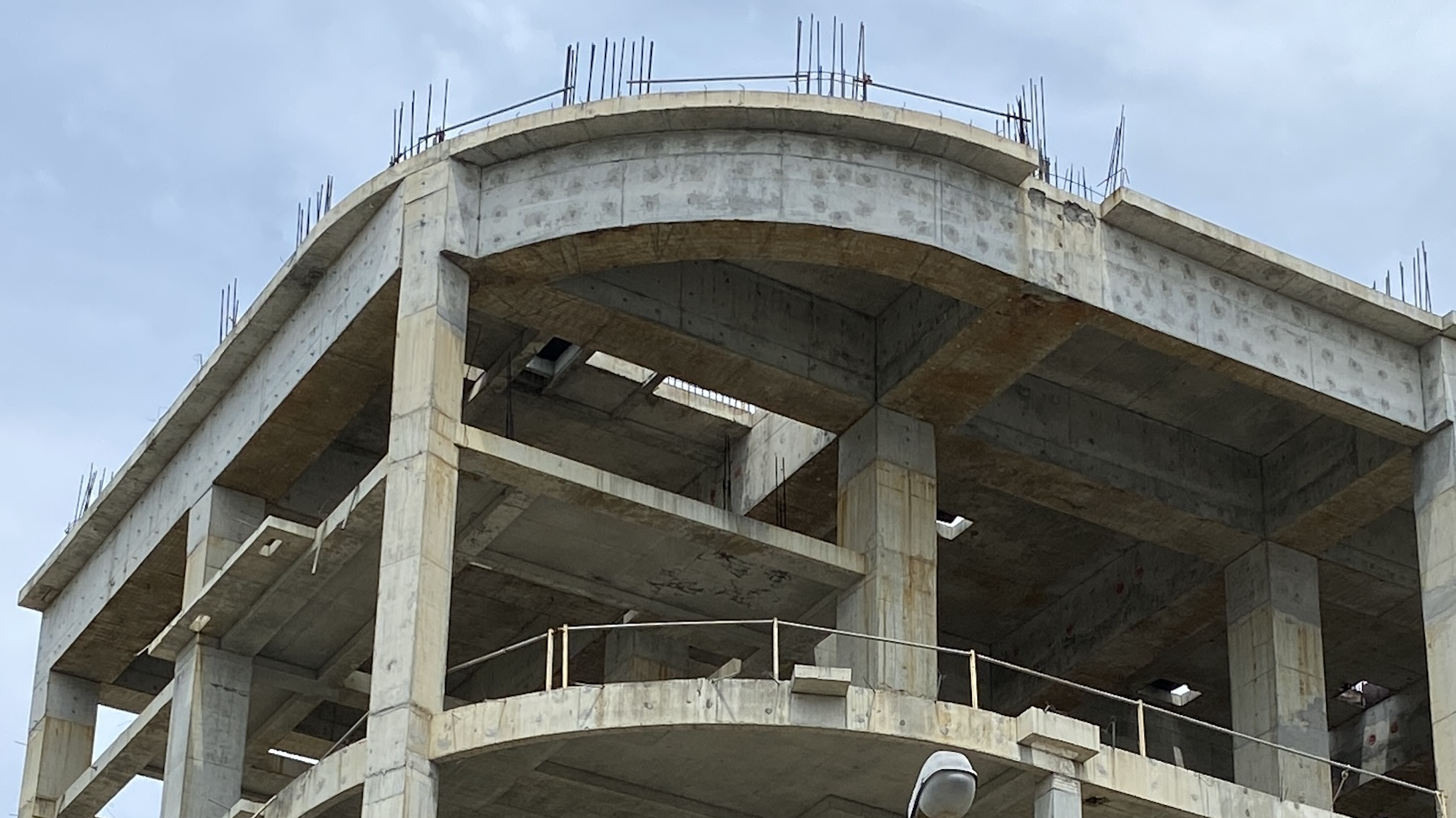 Dự án Golden Square bỏ hoang sau khi Địa ốc Đông Á chấm dứt hoạt động