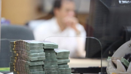 Lãi suất liên ngân hàng giảm về mức siêu rẻ, ở vùng đáy lịch sử