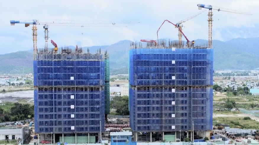 Phấn đấu hoàn thành khoảng 130.000 căn hộ nhà ở xã hội năm 2024