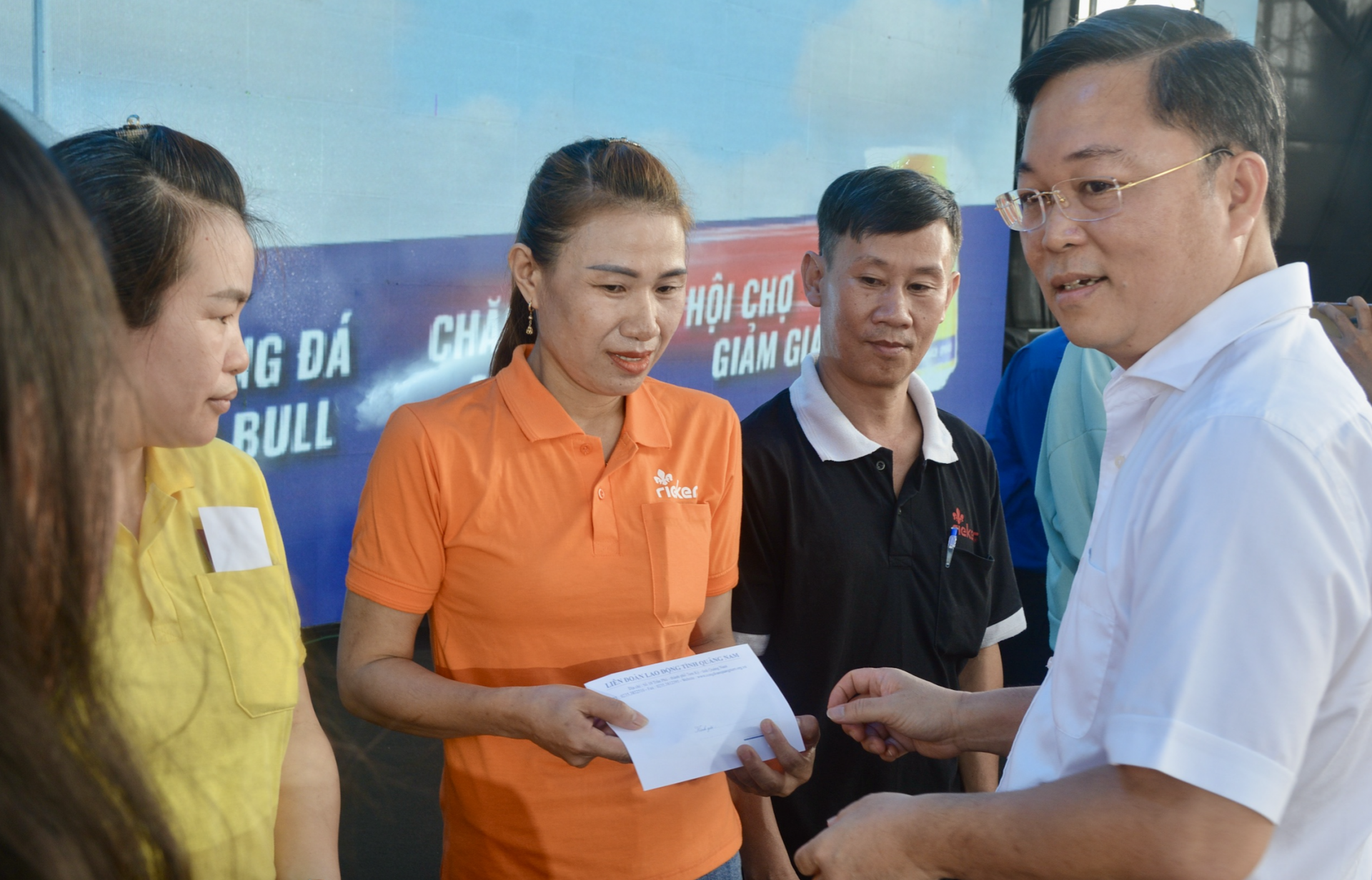 Quảng Nam có tổ công tác đặc biệt tháo gỡ khó khăn cho các doanh nghiệp, nhà đầu tư