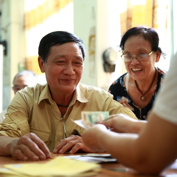 Điều kiện để người lao động được hưởng lương hưu khi nghỉ hưu trước tuổi là gì?