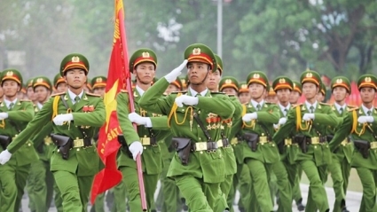 Bộ Nội vụ trả lời về chính sách đối với người hưởng lương trong lực lượng vũ trang