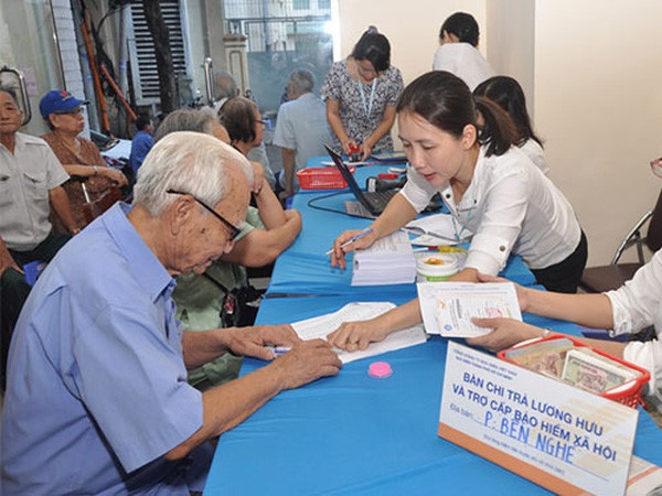 Đề xuất tăng tuổi của người hưởng trợ cấp tuất hàng tháng theo tuổi nghỉ hưu