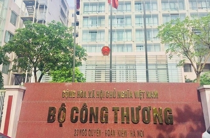 Bộ Công Thương yêu cầu các đơn vị không để thiếu điện, thiếu than, xăng dầu và khí đốt