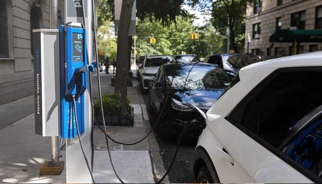 Bộ Tài chính: Không thể hỗ trợ 1.000 USD/xe điện vì không phù hợp với bối cảnh