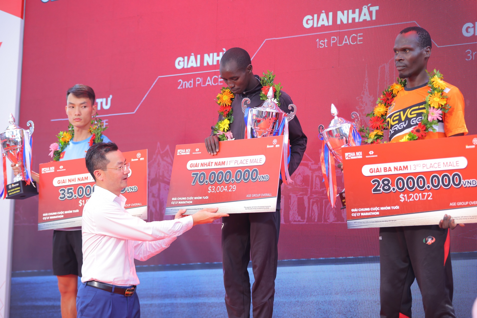 Hà Nội Marathon Techcombank 2023 lan tỏa tinh thần gắn kết cộng đồng