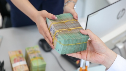 NHNN: Các ngân hàng dự báo lãi suất tiếp tục giảm trong quý cuối năm 2023