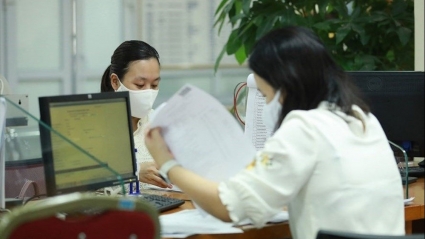 Đối tượng nào được nâng lương trước hạn, không cần đợi cải cách tiền lương 1/7/2024?