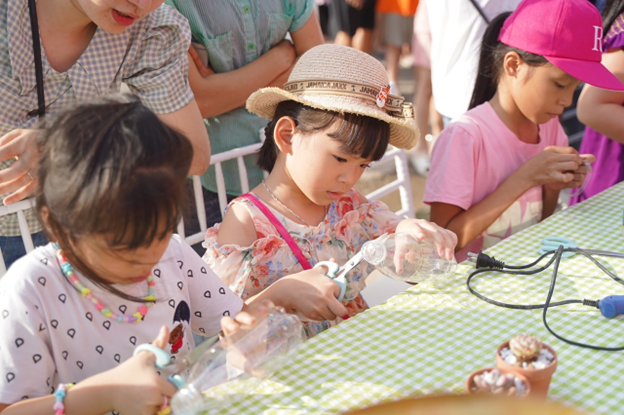 N.H.O lan tỏa thông điệp bảo vệ môi trường qua “Hi GREEN - Đổi rác nhựa lấy cây xanh”