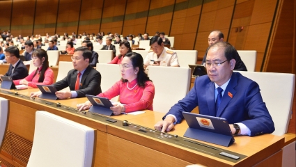 Chính thức thông qua việc cải cách tổng thể chính sách tiền lương từ 1/7/2024