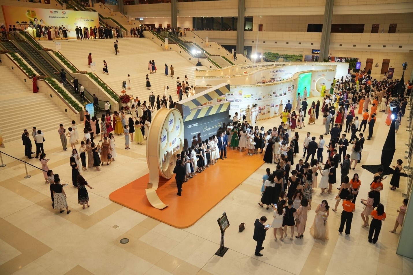 SHB đánh dấu tuổi 30 bằng chương trình nghệ thuật vừa tầm cỡ, sâu lắng, ân tình!