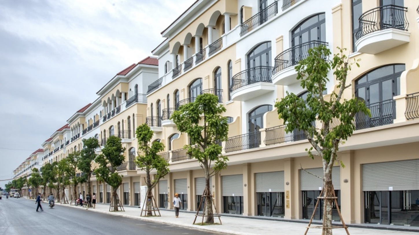 Giá sơ cấp trung bình nhà liền thổ ở TP.HCM khoảng 255 triệu đồng/m2