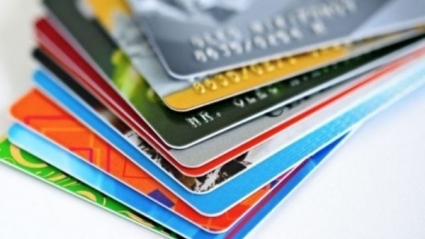 Ngăn chặn hoạt động mua, bán tài khoản thanh toán của HS, SV để rửa tiền, trốn thuế…