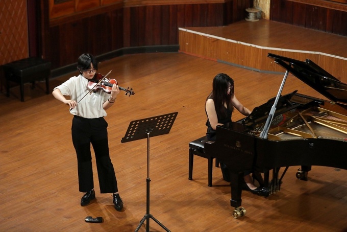 Euphoria Music Concert - tấm vé hòa nhạc 0 đồng lan tỏa yêu thương