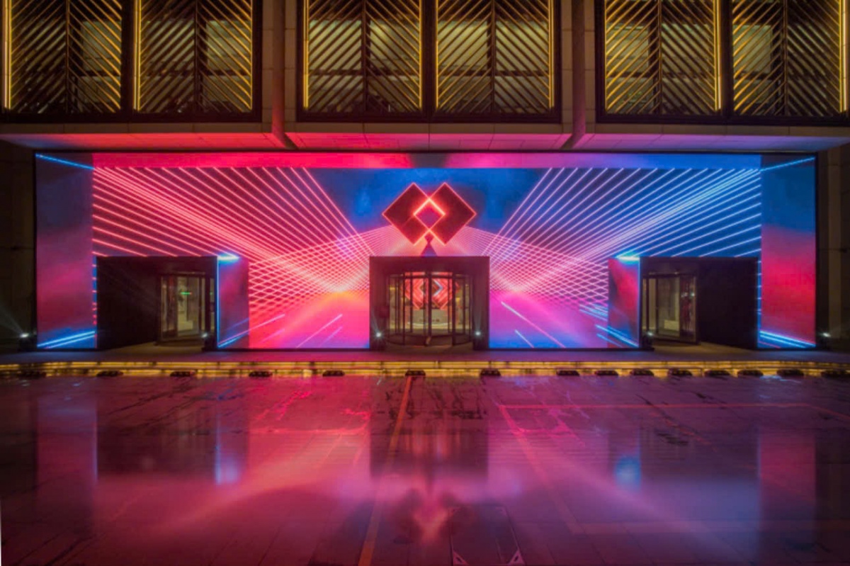 Công chúng thưởng lãm nghệ thuật ánh sáng cùng Techcombank dịp 31 năm thành lập