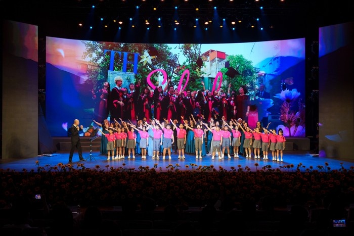 10 năm Quỹ Vì tầm vóc Việt: Thấu hiểu để thay đổi, lan tỏa giá trị nhân văn