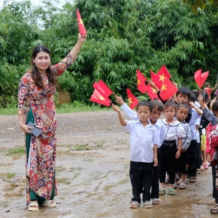 Lúng túng trong thực hiện chính sách cho giáo viên ở Lâm Đồng
