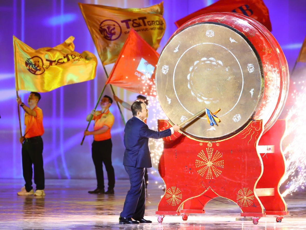 Ngày hội Văn hóa SHB - T&T 2025: Ba thập kỷ “Nhất Tâm”, vững bước cùng đất nước vươn Tầm