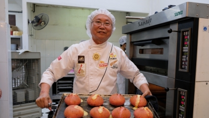 Kao Siêu Lực: Từ tay trắng đến “vua bánh mì”