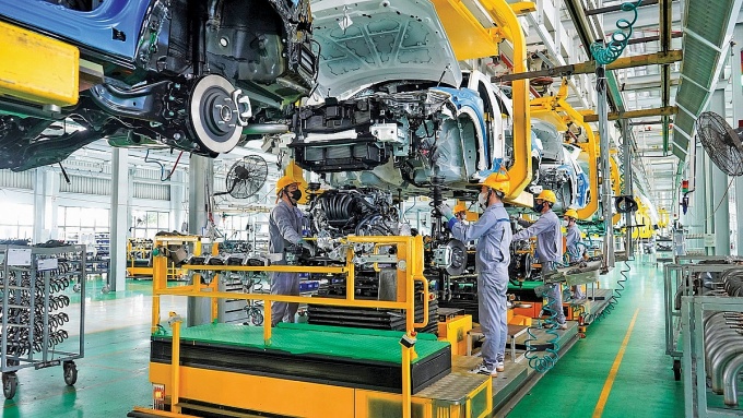 Công đoàn không chỉ “bảo vệ quyền lợi”, mà còn trở thành hệ điều tiết xã hội, giữ cho guồng máy kinh doanh không chệch hướng đạo lý và nhân bản. Ảnh minh hoạ