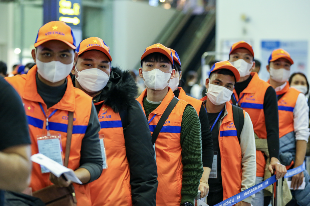 Cần tránh bẫy “việc nhẹ, lương cao”, không biết ngoại ngữ khi chọn đi xuất khẩu lao động