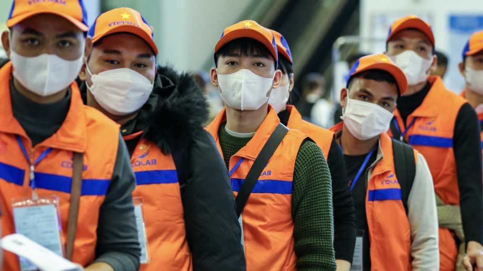 Cần tránh bẫy “việc nhẹ, lương cao”, không biết ngoại ngữ khi chọn đi xuất khẩu lao động